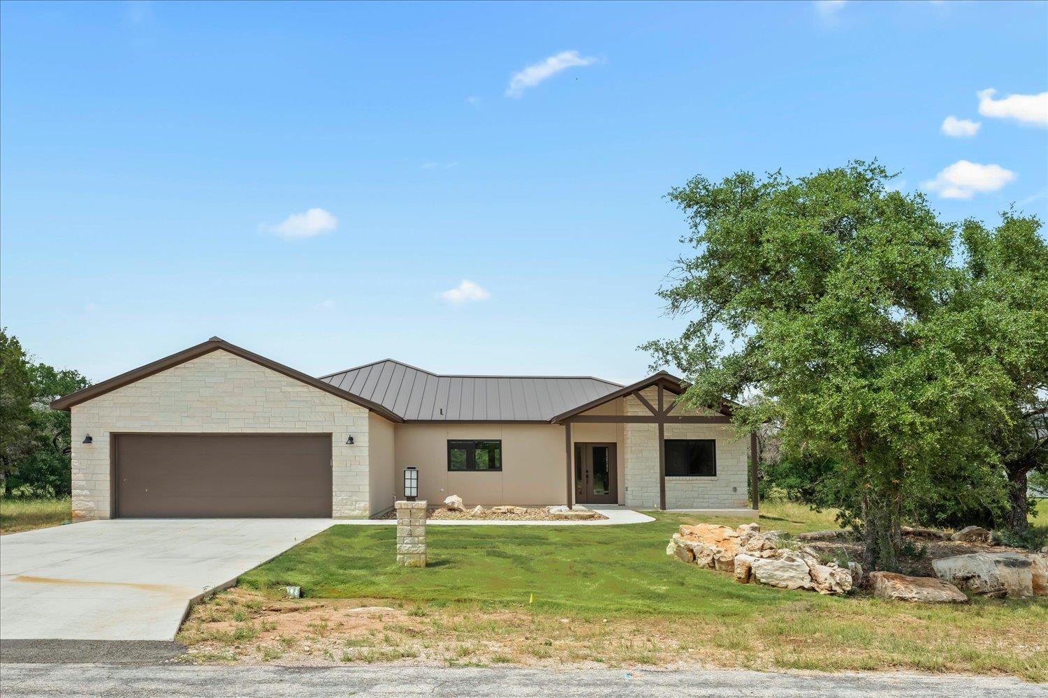 114 Rolling Hill DR