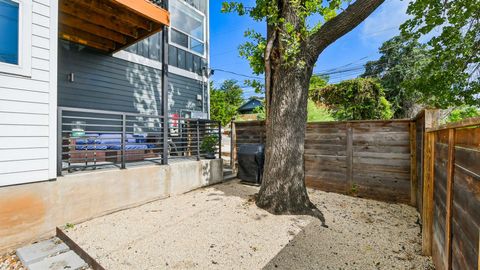 Tiny photo for 2211 New York Ave #A, Austin, TX 78702 (MLS # 3612402)