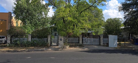 Tiny photo for 6002 Fairway ST, Austin, TX 78741 (MLS # 3099851)