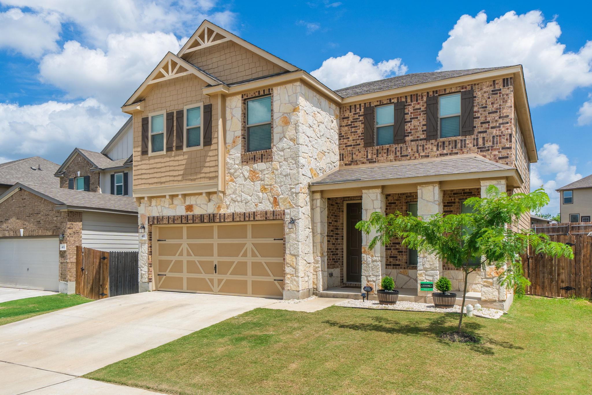 417 Los Cobos LN