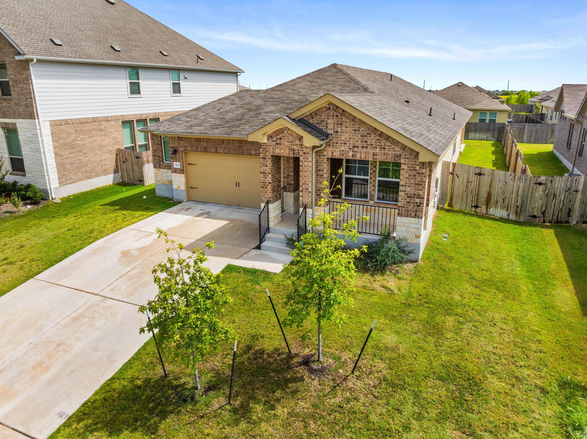 304 Giorgio Moroder DR