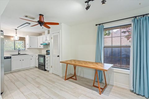 Tiny photo for 109 White Sands DR, Lakeway, TX 78734 (MLS # 4861217)