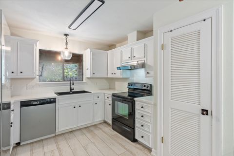 Tiny photo for 109 White Sands DR, Lakeway, TX 78734 (MLS # 4861217)