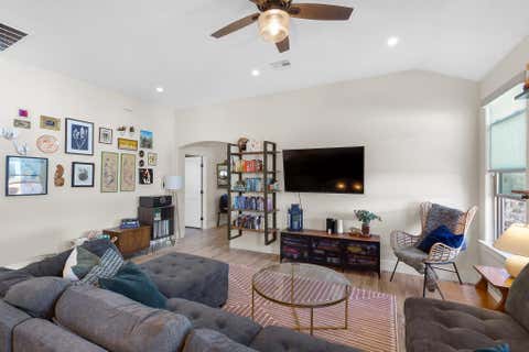 Tiny photo for 303 W Browning ST, Manor, TX 78653 (MLS # 5177593)