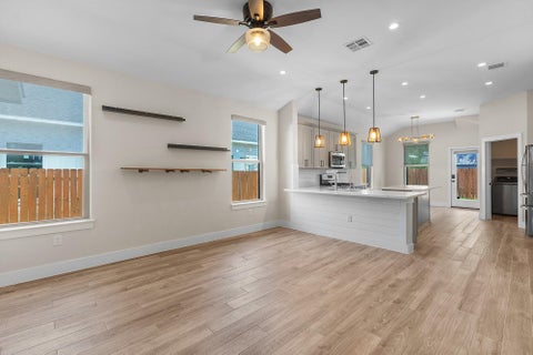 Tiny photo for 303 W Browning ST, Manor, TX 78653 (MLS # 5177593)