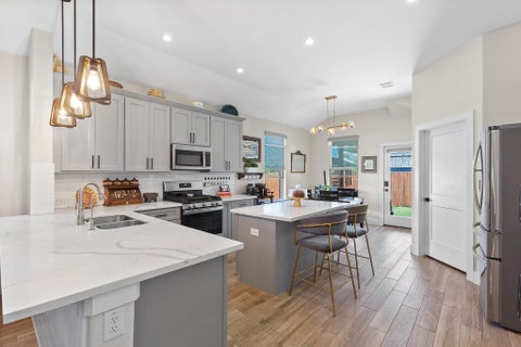 Tiny photo for 303 W Browning ST, Manor, TX 78653 (MLS # 5177593)