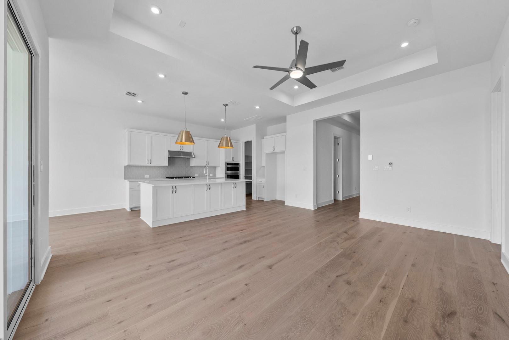 1317 Sweet Violet DR