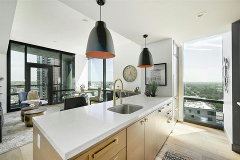 Photo of 70 Rainey ST #1807, Austin, TX 78701 (MLS # 1563955)