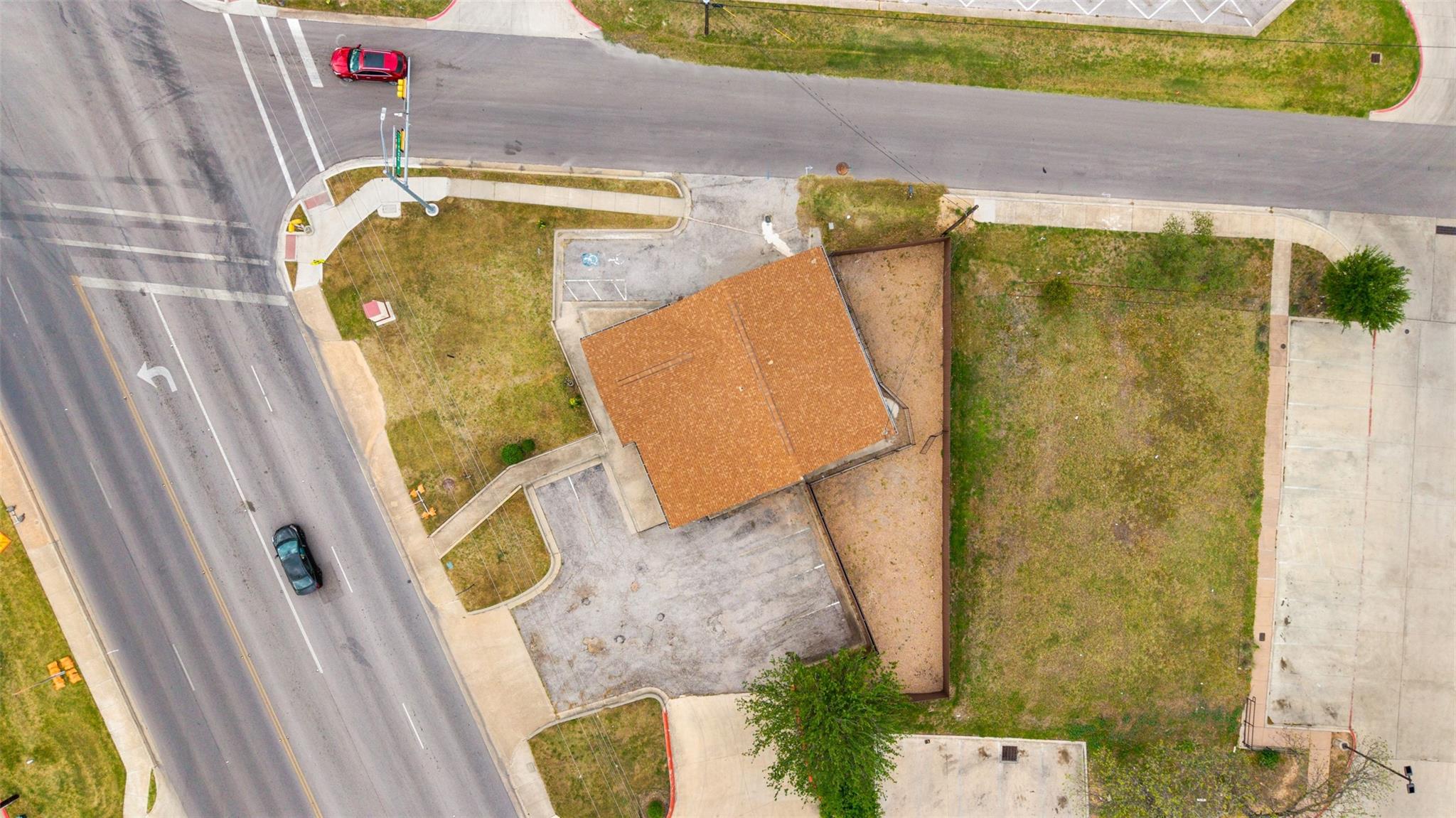 750 S Mays ST