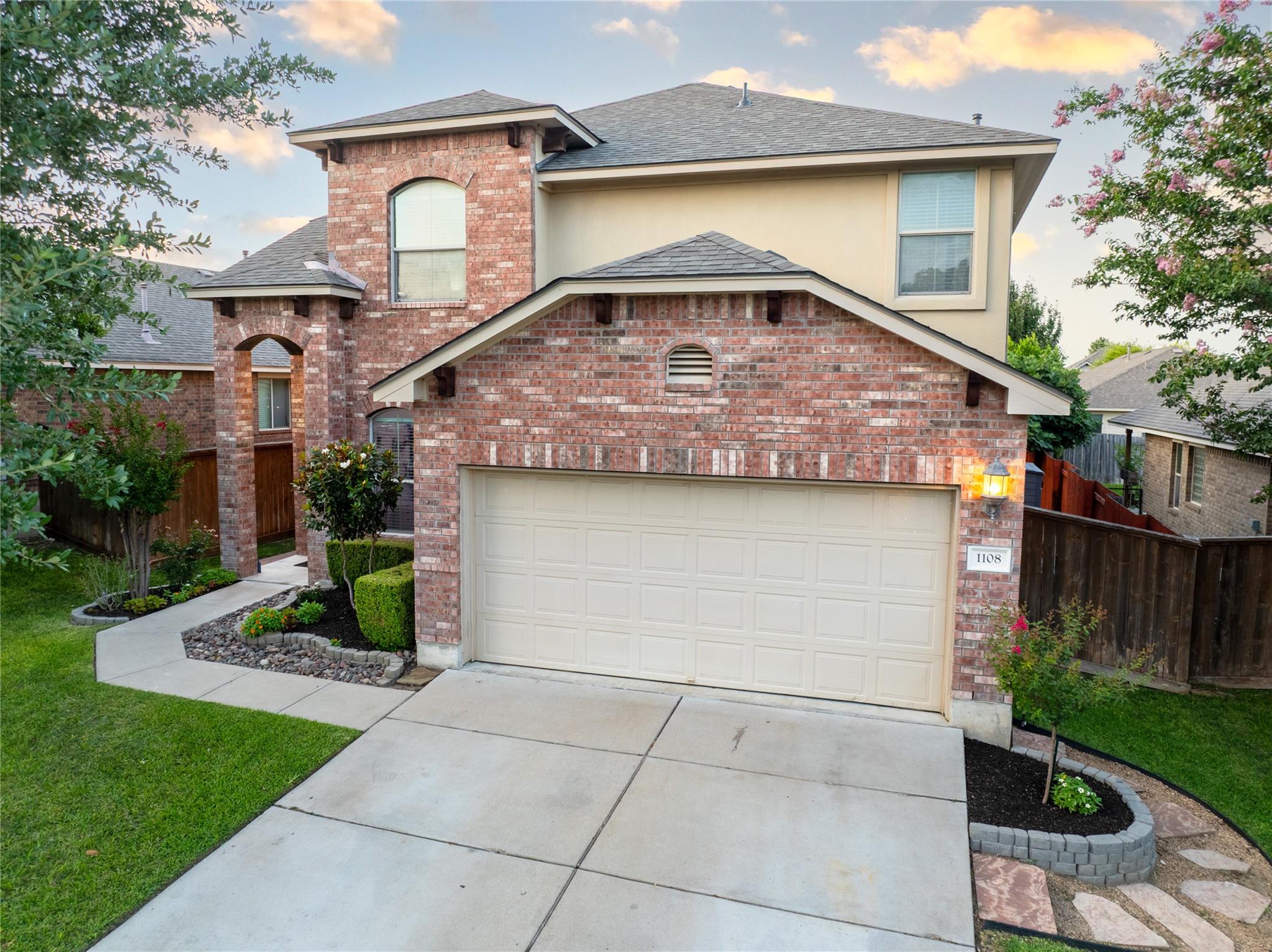 1108 Sunny Meadows LOOP