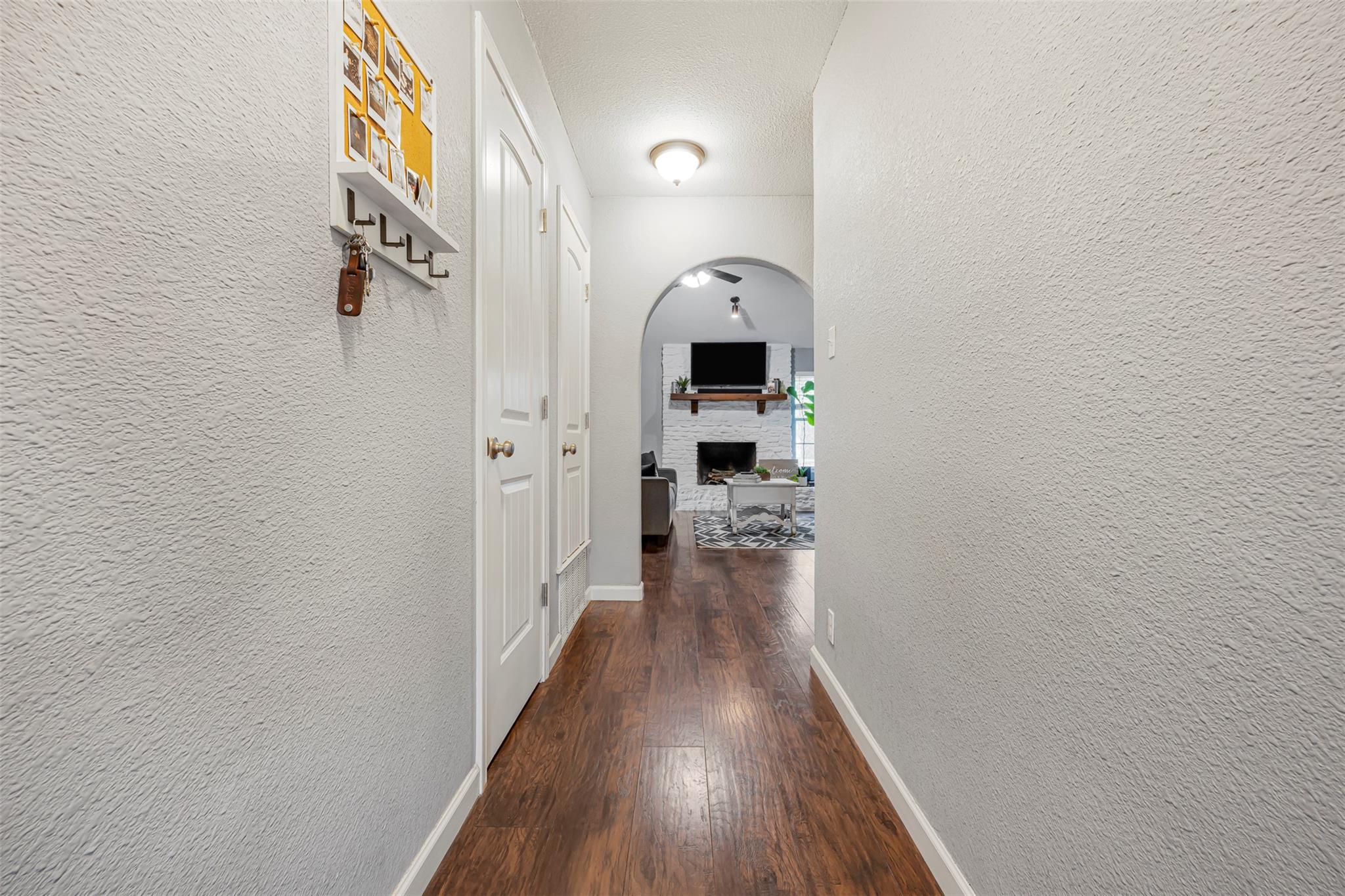 1906 Garden Villa DR