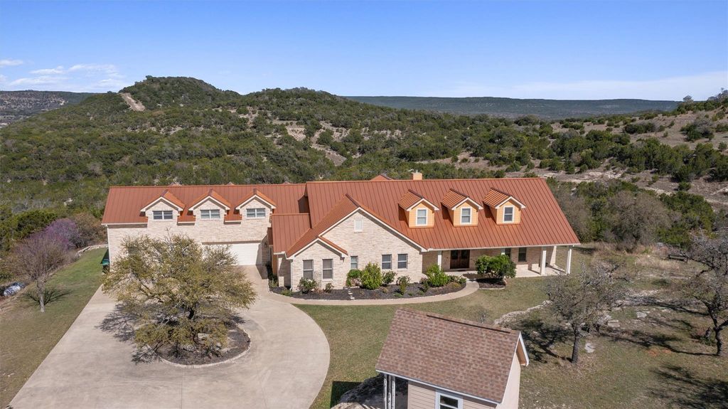 Photo of 25003 Montana Creek XING, Marble Falls, TX 78654 (MLS # 6917318)