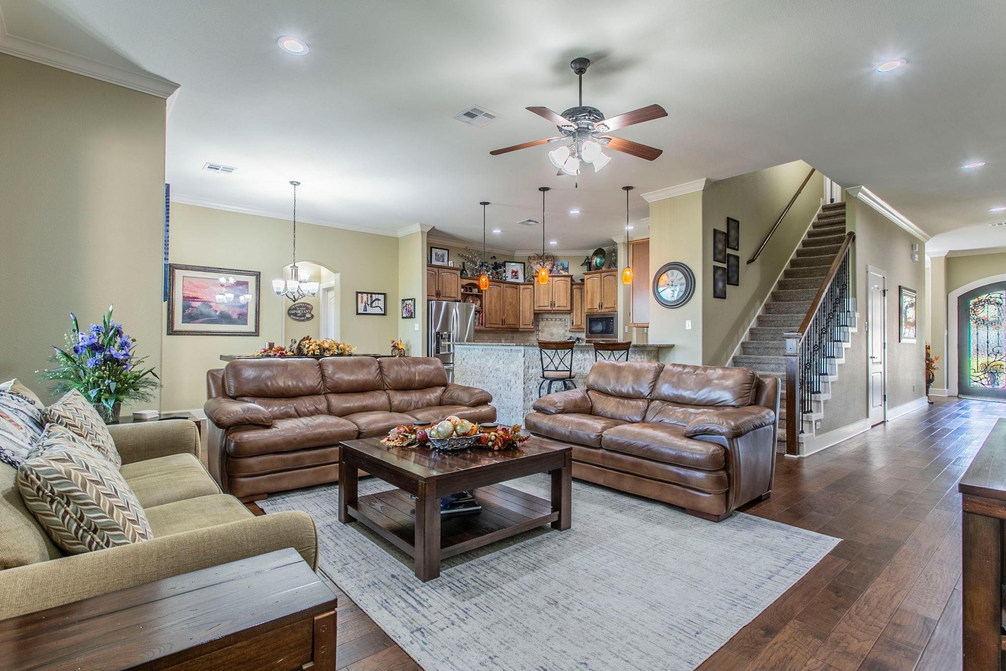 5304 Sunflower LN