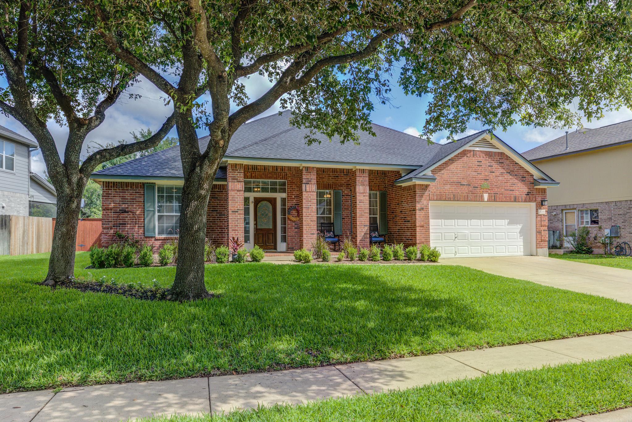 6021 Ronchamps DR
