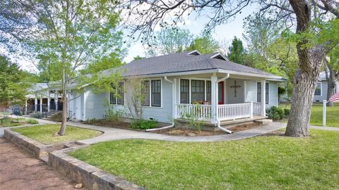 761 Post Hill ST Mason TX 76856