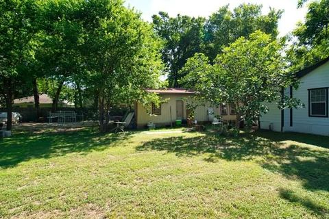 Tiny photo for 1104 Perry RD, Austin, TX 78721 (MLS # 3368822)