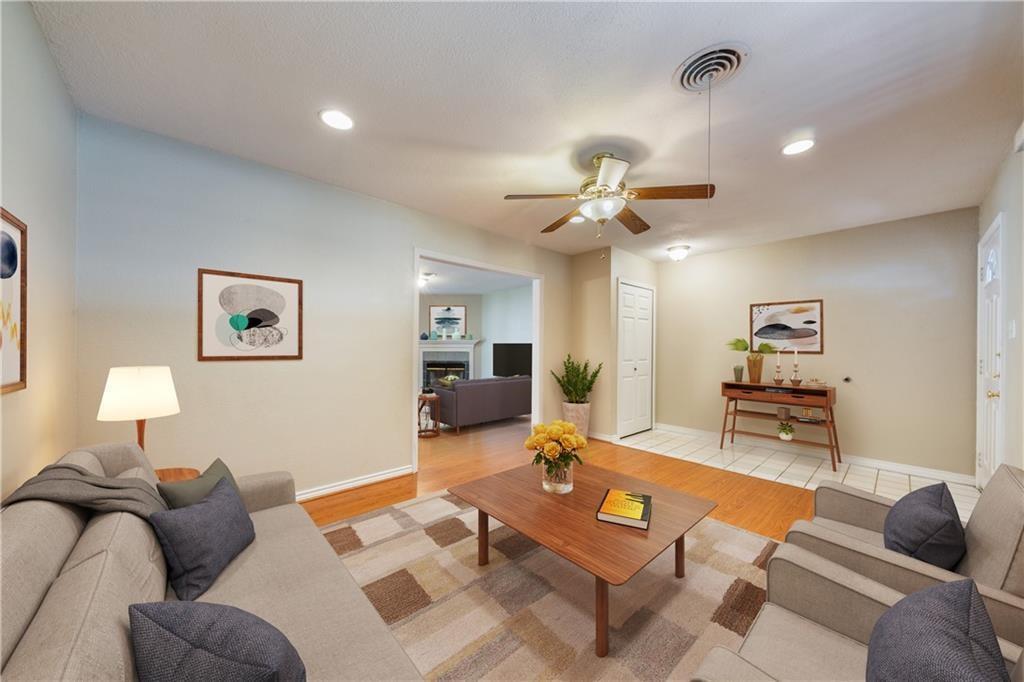 2004 Teakwood DR