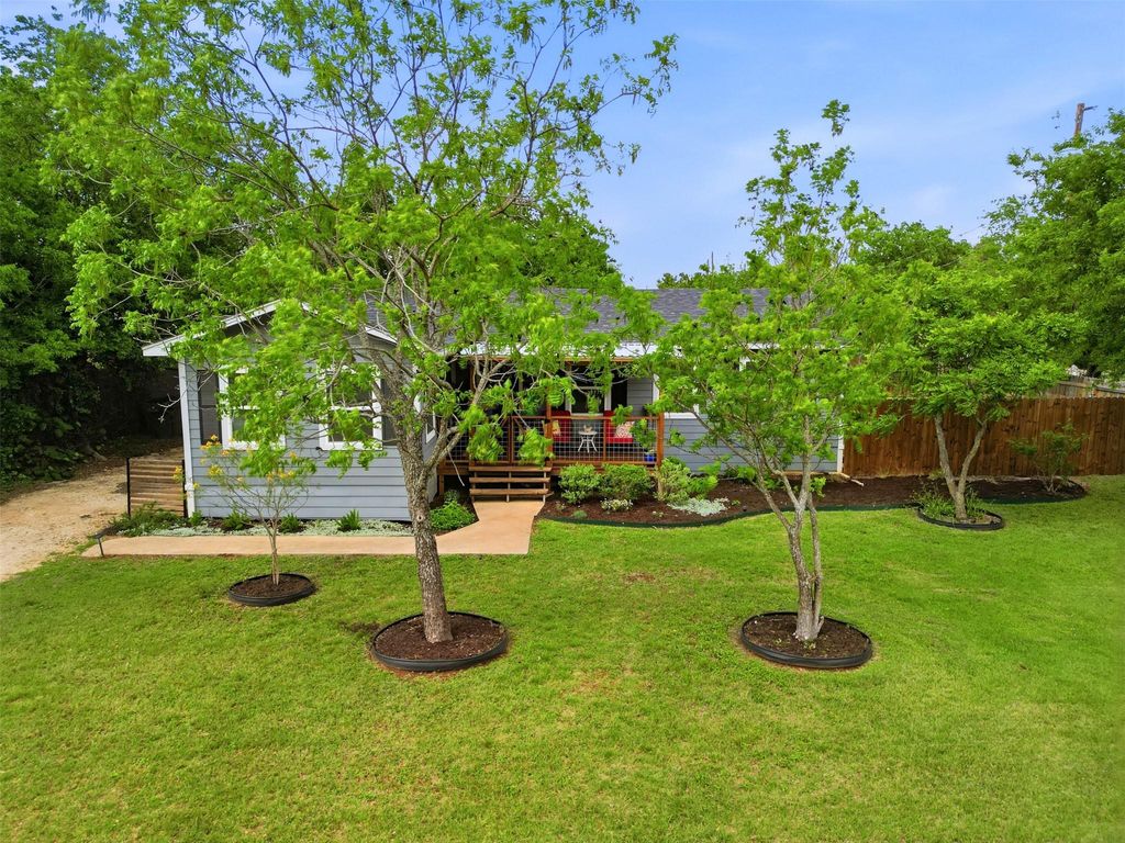Photo of 700 9th St ST, Blanco, TX 78606 (MLS # 9885877)