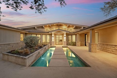 Photo of 10 Hedge LN, Austin, TX 78746 (MLS # 3506173)