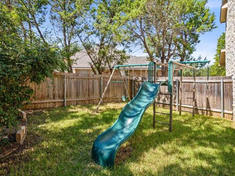 Tiny photo for 9213 Rock Castle CV, Austin, TX 78749 (MLS # 9586637)