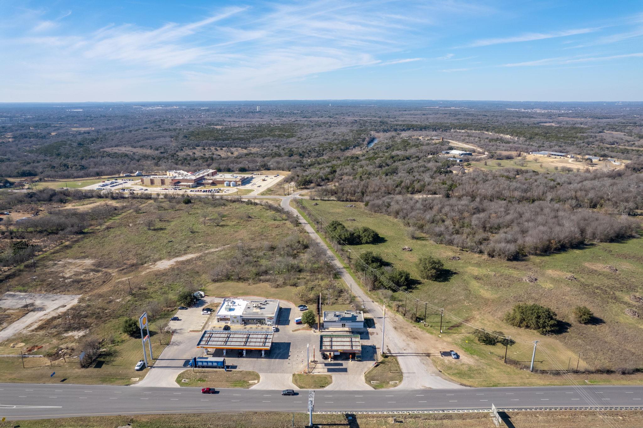 1701 Manchaca Springs RD