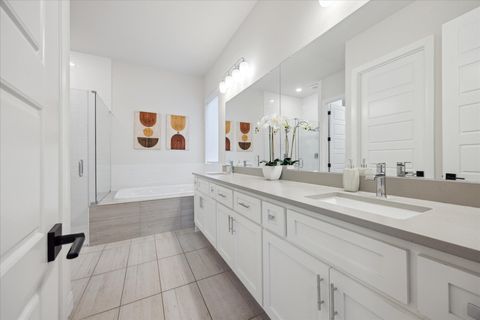 Tiny photo for 19302 Summit Glory TRL #68, Spicewood, TX 78669 (MLS # 7599043)