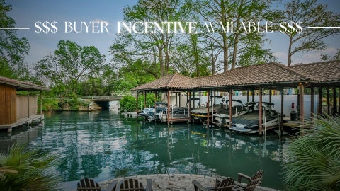 Photo of 1910 Rue De St Tropez #4, Austin, TX 78746 (MLS # 3658486)