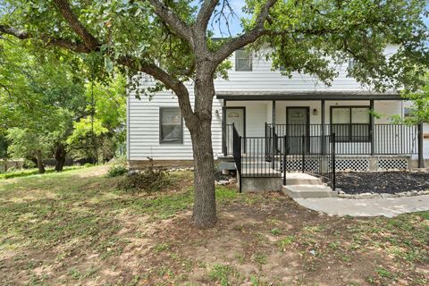 Photo of 15205 Cavalier Canyon DR #B, Lakeway, TX 78734 (MLS # 1667541)