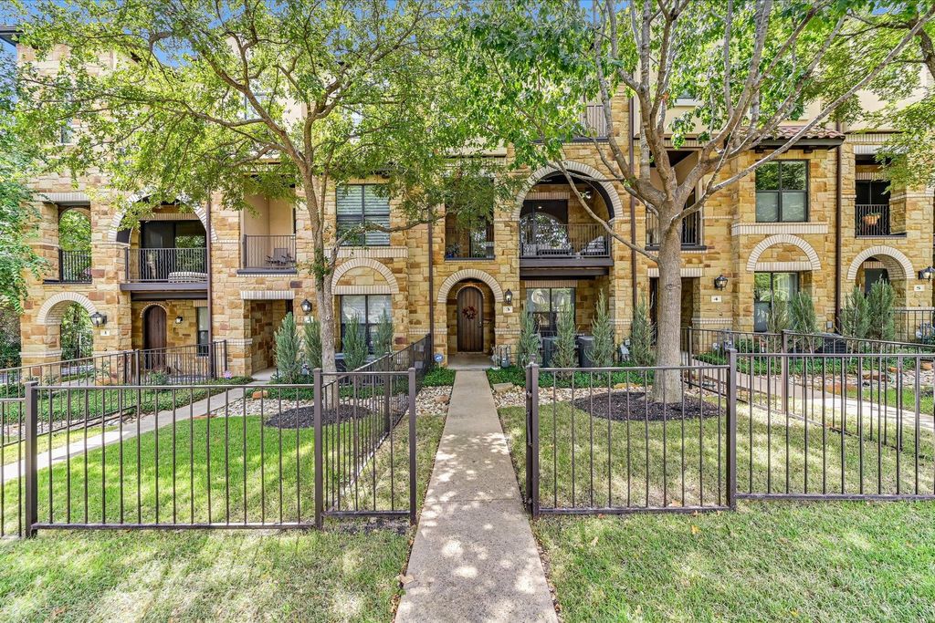 Photo for 2505 Enfield RD #3, Austin, TX 78703 (MLS # 9863275)
