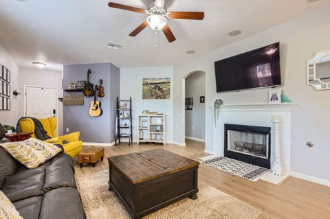 Tiny photo for 7401 Montezuma ST, Austin, TX 78744 (MLS # 7599833)