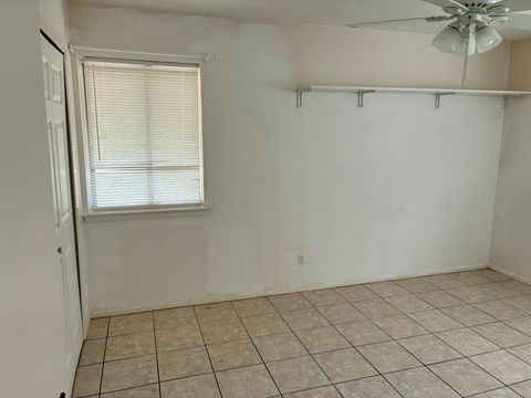 Tiny photo for 623 Amesbury LN, Austin, TX 78752 (MLS # 5082908)
