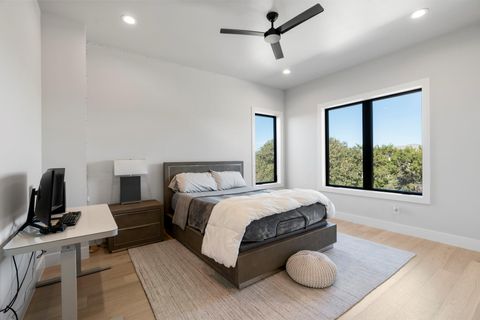 Tiny photo for 18601 Sugar Maple DR, Lago Vista, TX 78645 (MLS # 4225146)