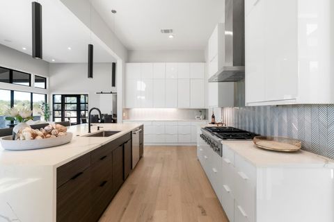 Tiny photo for 18601 Sugar Maple DR, Lago Vista, TX 78645 (MLS # 4225146)