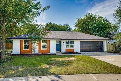 6220 Blarwood DR Austin TX 78745