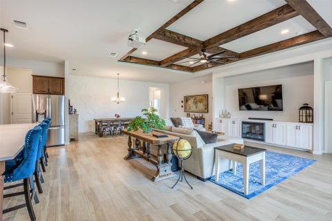 Tiny photo for 8313 Silhouette ST, Austin, TX 78744 (MLS # 5428231)