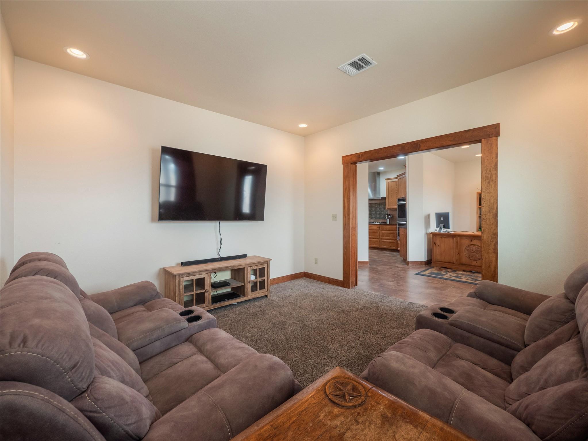 851 & 877 County Road 455