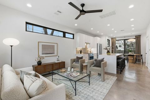 Photo of 2411 Santa Rosa ST #A, Austin, TX 78702 (MLS # 2091629)