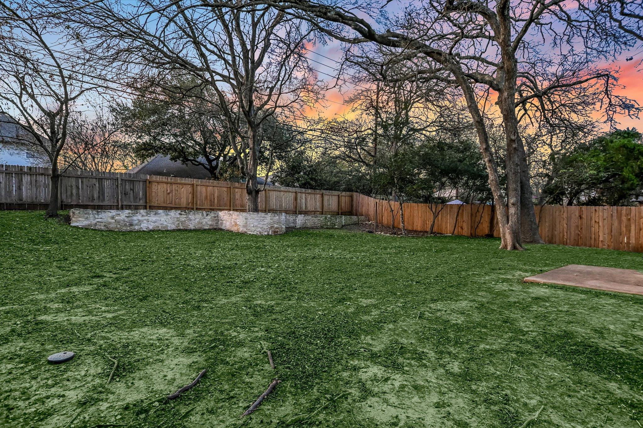 Austin, Texas 78749, United States, 4 Bedrooms Bedrooms, ,3 BathroomsBathrooms,Residential,Pending,93336