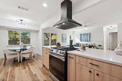 Tiny photo for 2807 Cornish CIR, Austin, TX 78745 (MLS # 3664663)