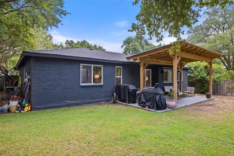 Tiny photo for 2807 Cornish CIR, Austin, TX 78745 (MLS # 3664663)