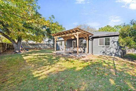 Tiny photo for 2807 Cornish CIR, Austin, TX 78745 (MLS # 3664663)