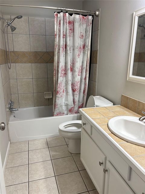 Tiny photo for 18678 Champions CIR, Point Venture, TX 78645 (MLS # 7775542)