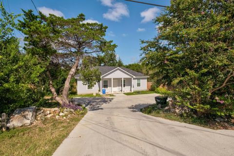Photo of 14922 Running Deer TRL, Austin, TX 78734 (MLS # 7859300)