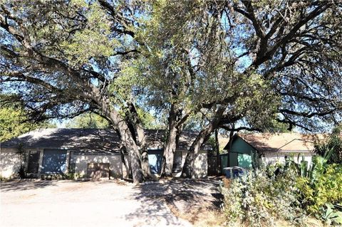 Photo of 706 Ramble LN #B, Austin, TX 78745 (MLS # 7610433)