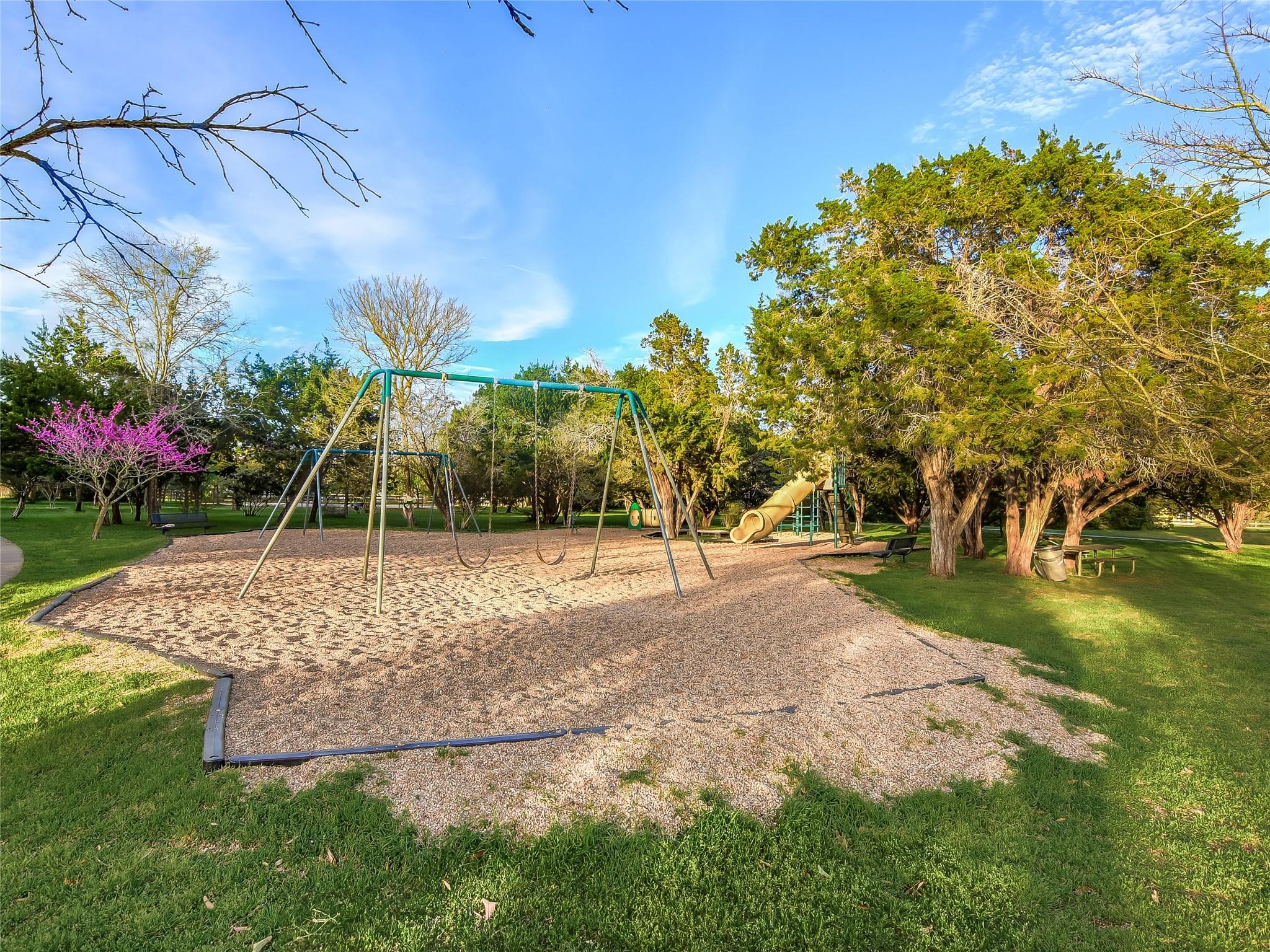 Austin, Texas 78748, United States, 4 Bedrooms Bedrooms, ,3 BathroomsBathrooms,Residential,Pending,55274