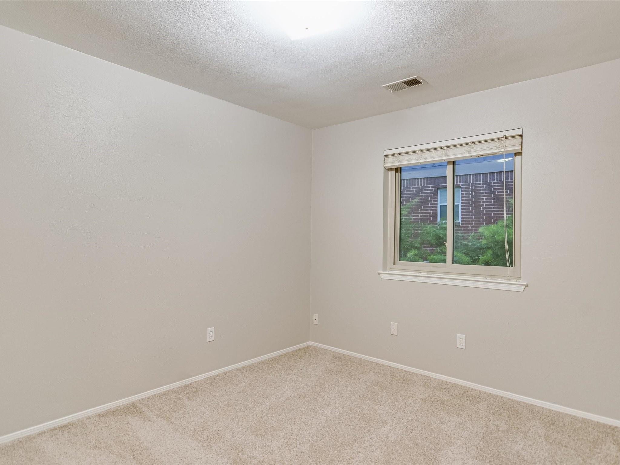 Austin, Texas 78748, United States, 4 Bedrooms Bedrooms, ,3 BathroomsBathrooms,Residential,Pending,55274