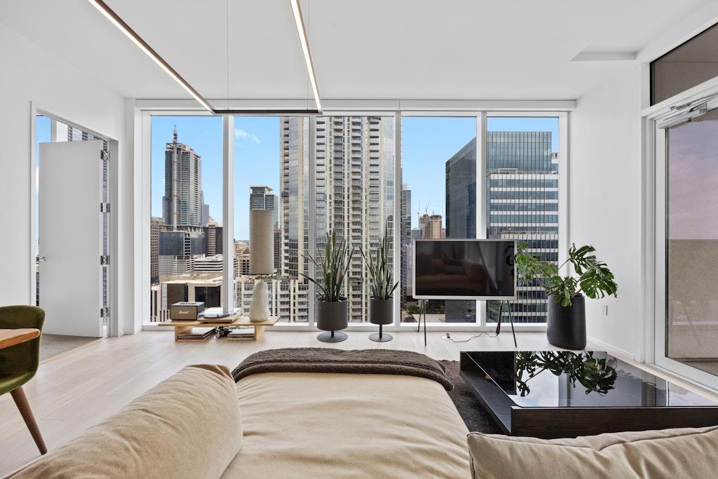 301 West Ave 2306