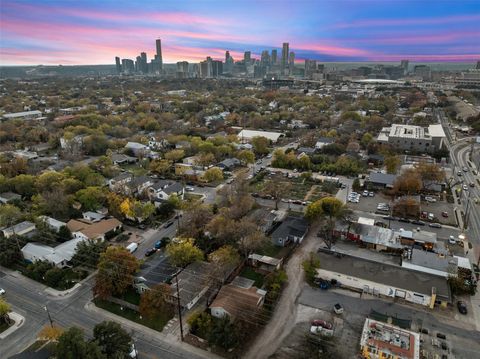 Tiny photo for 2204 Chestnut Ave, Austin, TX 78722 (MLS # 7810107)