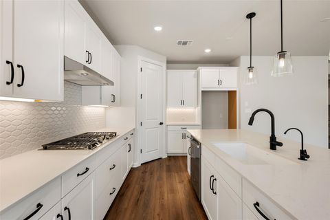 Tiny photo for 8108 Grenadier DR, Austin, TX 78738 (MLS # 5395015)