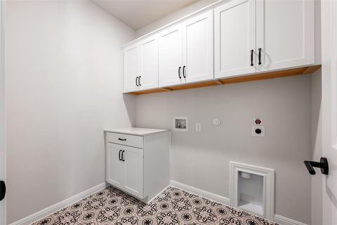 Tiny photo for 8108 Grenadier DR, Austin, TX 78738 (MLS # 5395015)